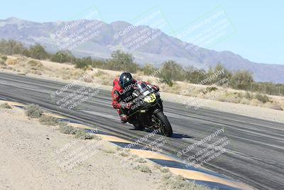 media/Dec-04-2025-Racers Edge (Thu) [[5ebc9f124d]]/3-B Group/3-Session 2 (Turn 7 Inside)/